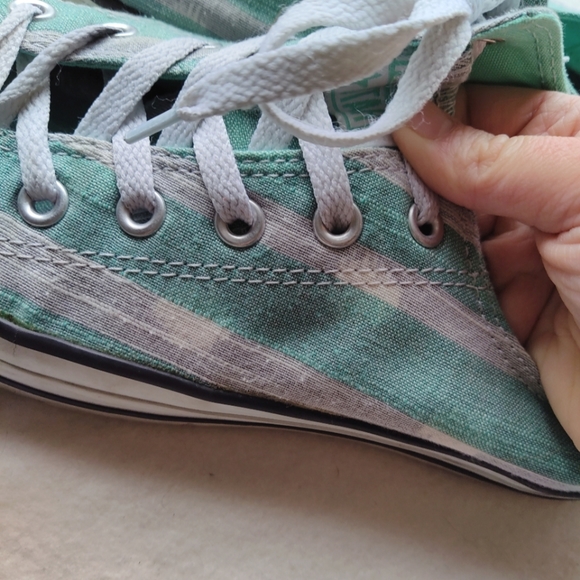 Size 10 Women's Unique Design Converse Sneaker Shoe All Star Striped Pol… - Picture 11 of 12